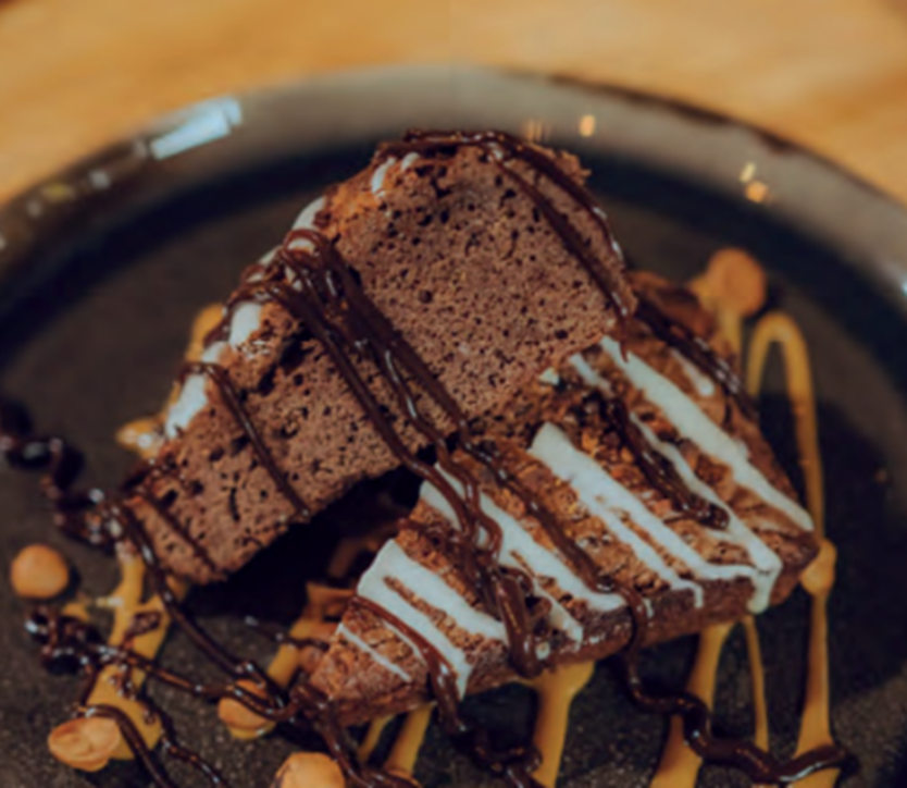 BROWNIE NEGRO AVELLANAS